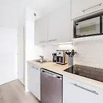 Garden And Sea- Appt T2 Moderne- Vue By Interhome *