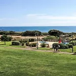 Garden And Sea- Appt T2 Moderne- Vue By Interhome