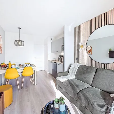 Garden And Sea- Appt T2 Moderne- Vue By Interhome * Les Sables-dʼOlonne