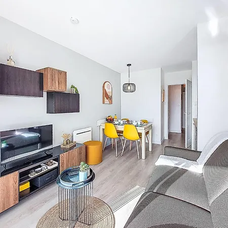 Appartement Garden And Sea 2-4 Pers-vue Mer-piscines By Interhome Les Sables-dʼOlonne